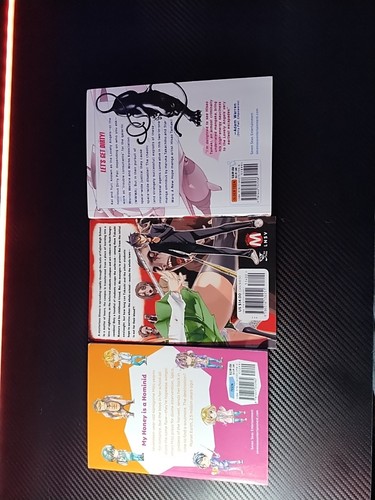 Manga Book Lot - Picture 2 of 2