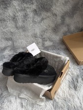 UGG Platform 38