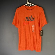 Men's The Nike Tee Orange T-Shirt with Large Center Logo New Standard Fit Size S
