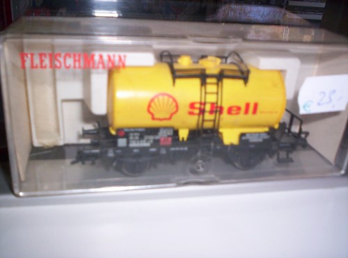 FLEISCHMANN 5411  K ,,  SHELL ,, HO OVP | Condition: Gebraucht