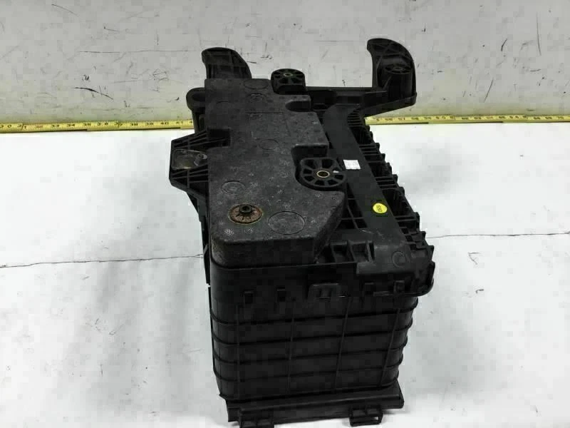 VOLKSWAGEN TIGUAN 2009 2.0 TSI BATTERY TRAY BOX HOLDER PANEL FACTORY - Image 4 of 4