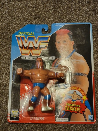 TATANKA hasbro SERIES 6 wwf BLUE CARD moc NEW wres...
