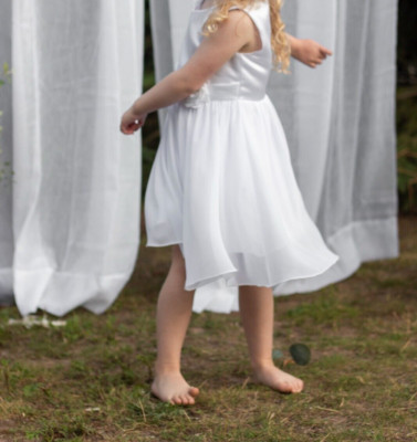 Chiffon Flower Girls Dress lined Wedding Communion Baptism size 4-5 year old