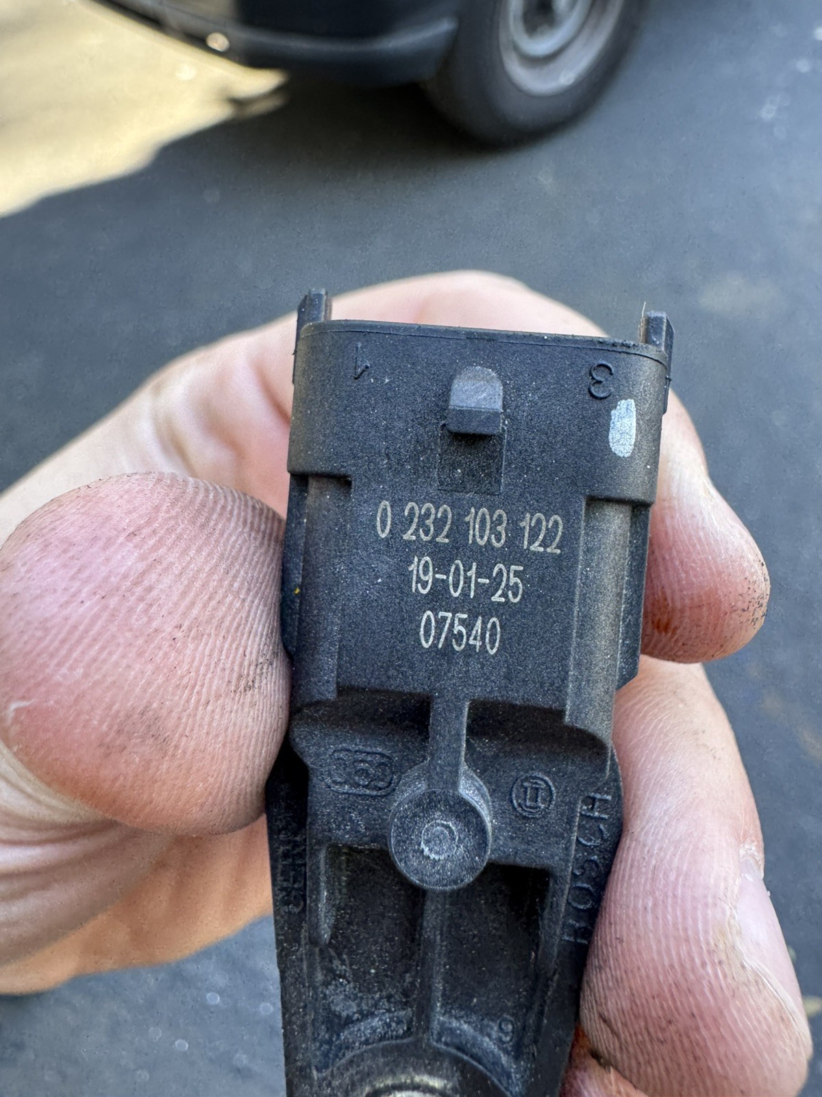 2020 McLaren 600lt Bosch Engine Camshaft Position Sensor 0232103122