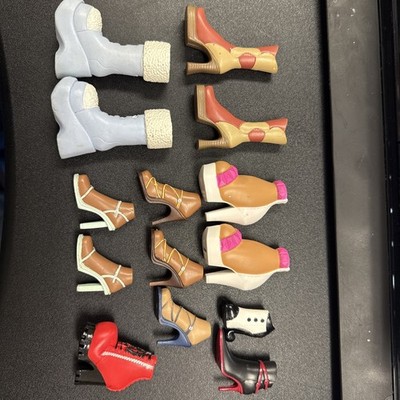 Brats Dolls Boots And Shoes Lot