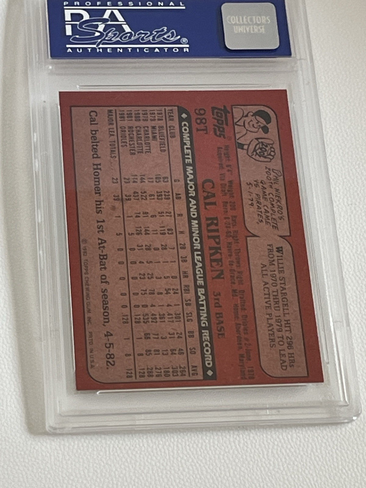 CAL RIPKEN JR. 1982 TOPPS TRADED PSA-9 MINT (OC) GRADED RC CARD #98T view 10