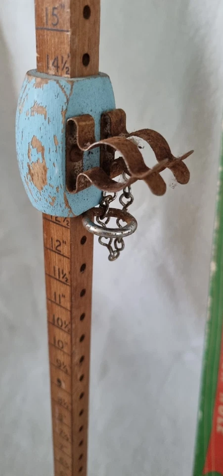 Vintage Singer Skirt Marker Rule & Wooden Skirt Hem Marker Sewing Tool Retro - Image 4 of 4