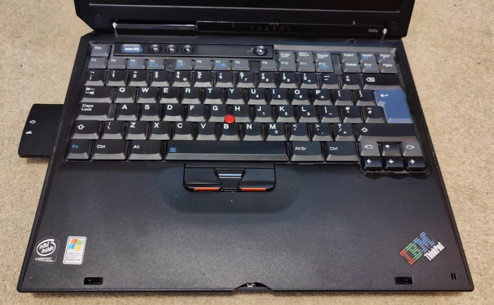 Vintage IBM ThinkPad 2684 R40e - 2GHz Celeron 26GB HDD 256MB RAM Win XP - Tested - Image 4 of 4