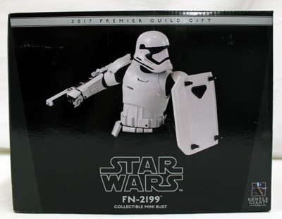 GENTLE GIANT STAR WARS FORCE AWAKENS FN-2199 1/6 BUST PGM 2017 NEW #8/625 *US*