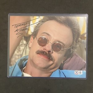 TERRY KISER Signed Autographed 8x10 Photo Weekend at Bernie's - Beckett COA