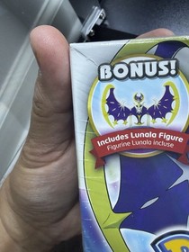 Pok&eacute;mon Moon w/ Lunala Figure (Nintendo 3DS, 2016) Sealed RARE 🐯🚨 HEAVY ALERT