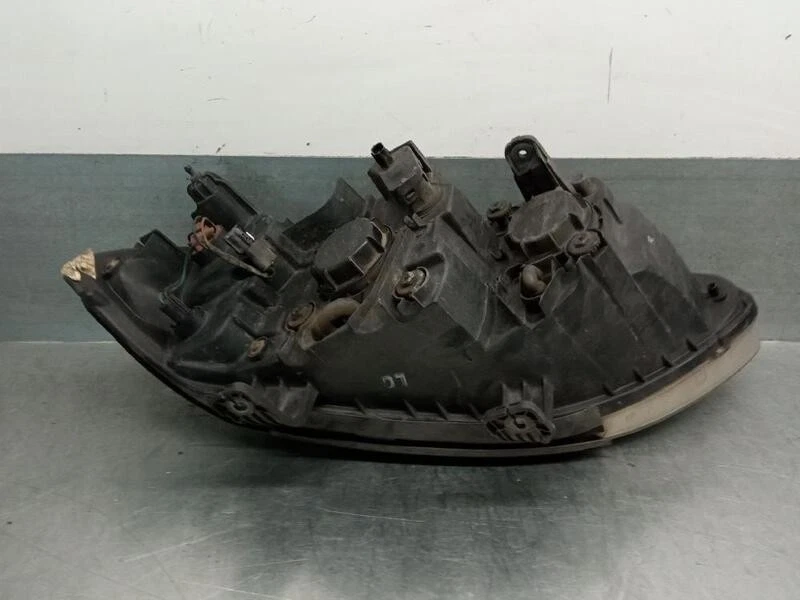 8310221303 scheinwerfer rechts für SSANGYONG RODIUS I 2.7 XDI 2005 5651384 - Bild 4 von 4