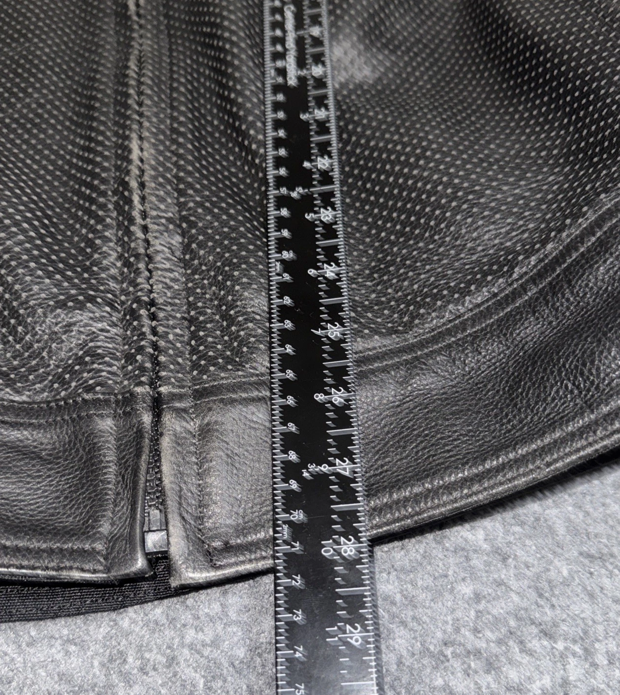Fieldsheer Mens Perforated Leather Motorcycle Jacket Black Size 52 - product detail image 11