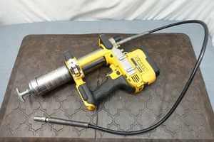DEWALT 20V MAX GREASE GUN ( TOOL ONLY) # DCGG571