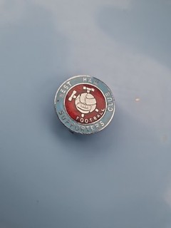 West Ham United Supporters Club Button Hole Badge