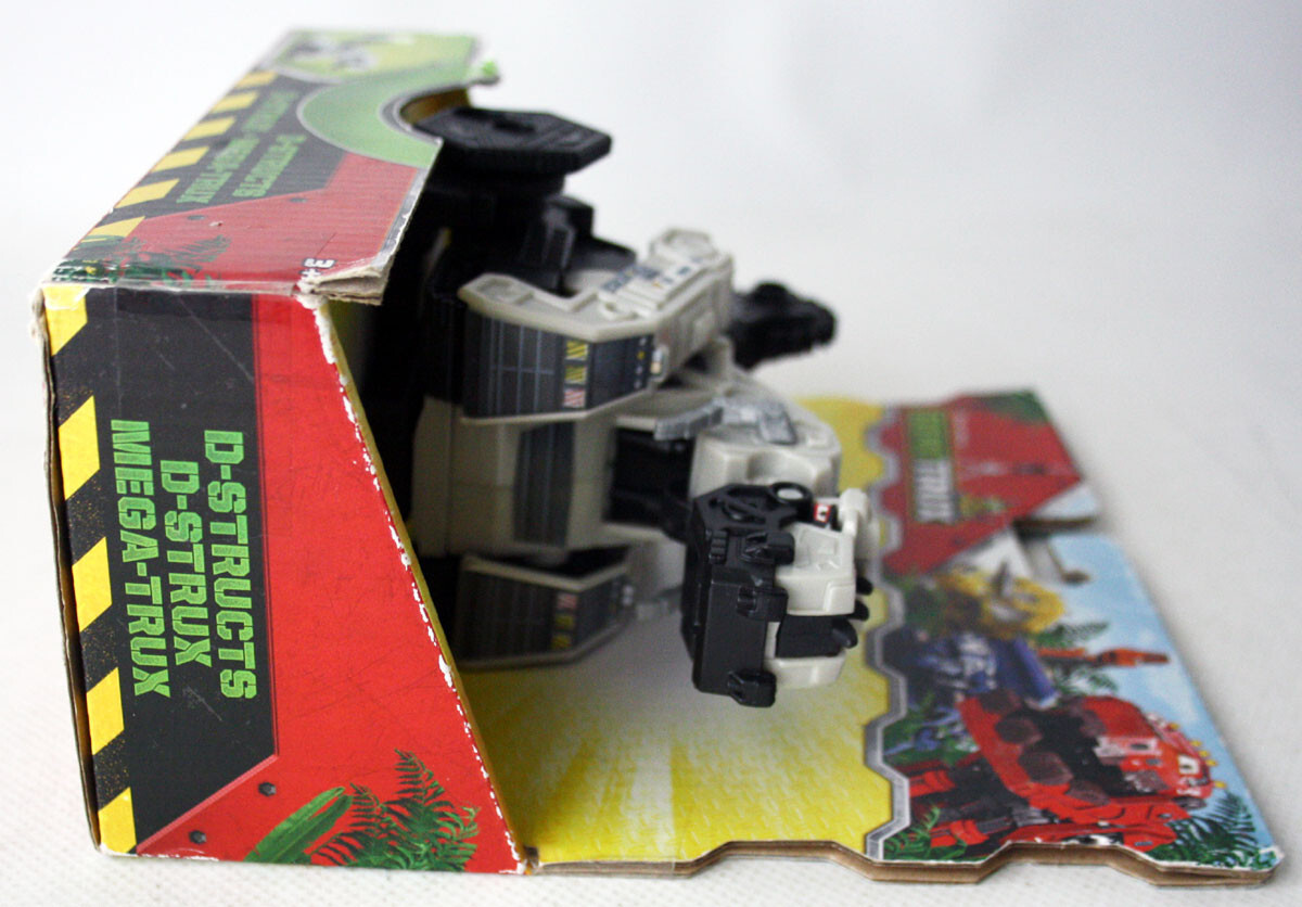 RARE DREAMWORKS DINOTRUX D-STRUCTS PULL BACK FIGURE MATTEL 2016