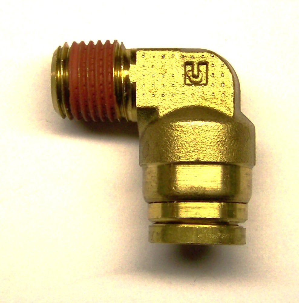 MRAP NAVISTAR 2017511C1 NOS BRASS 90*L MALE 1/4-18 NPT/PTC 3/8