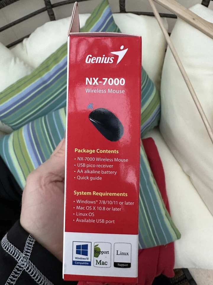 Mouse Wireless Optical Ambidextrous Scroll Wheel Genius Nx-7000 Red 1200 DPI - Image 2 of 2