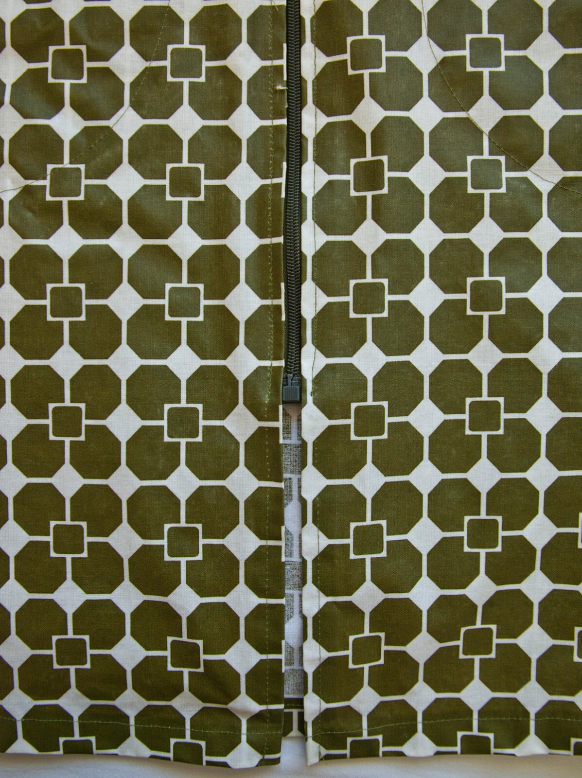 Iconic Nanso tile-pattern knee-length raincoat, w… - image 4