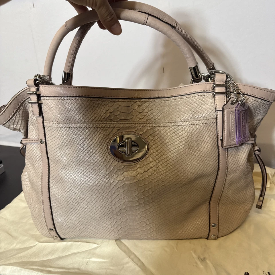 Coach Limited Edition Mauve Python Embossed Convertible Crossbody LeatherBagREAD - Image 2 of 4