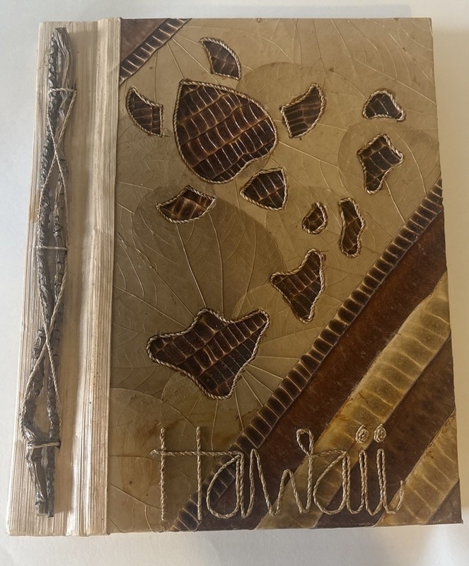 Handmade Hawaii Turtle Leaf Bark Photo Album Scrapbook Tropical Gift Decor