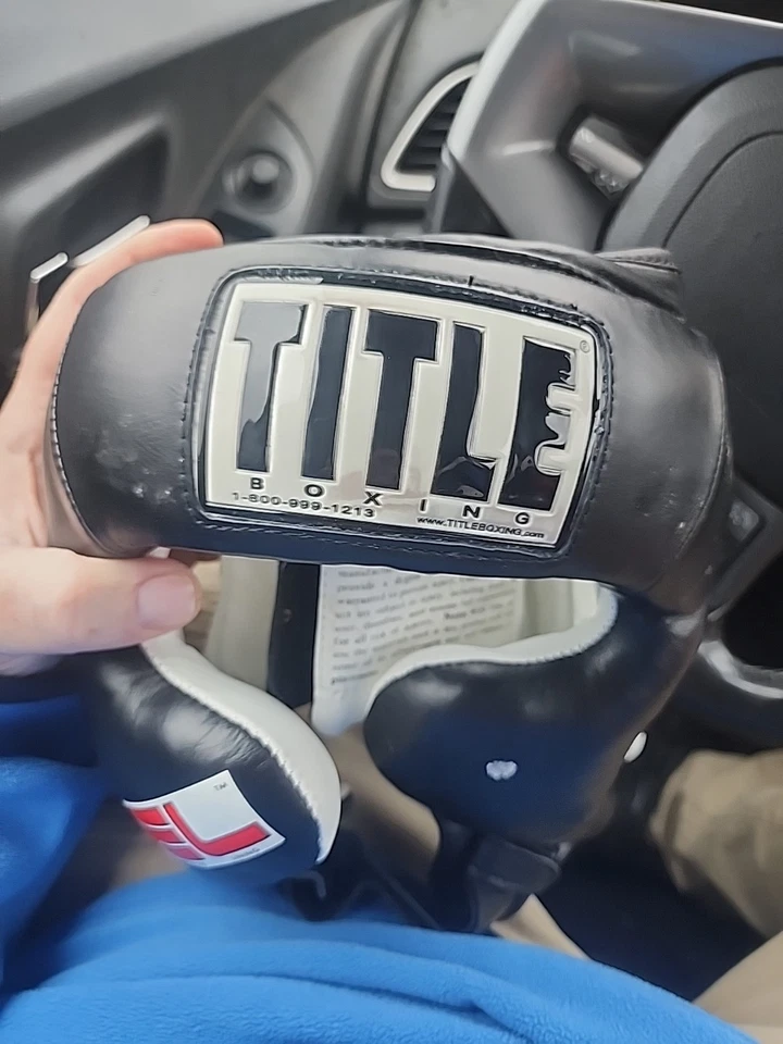 Title Boxing Gel World Full Face Training Headgear - Black - Image 2 of 4