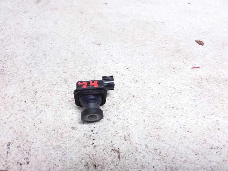 2018 MASERATI LEVANTE Back up Camera OEM Part Number 670104948