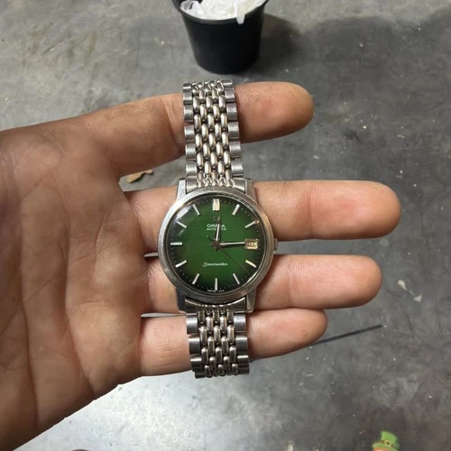 New ListingVintage Omega Seamaster Green Dial Men's Automatic Watch 1966