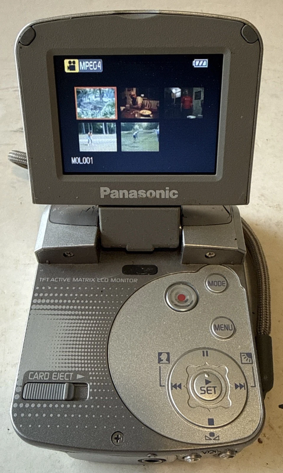 Panasonic D-snap SV-AV25 Digital Palmcorder Camcorder- Silver TESTED RARE - product detail image 3