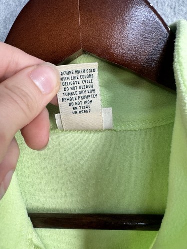 LL Bean Lime Green Fleece Zip Vest S Minimalist Outdoorcore Hiking EUC - Picture 4 of 9