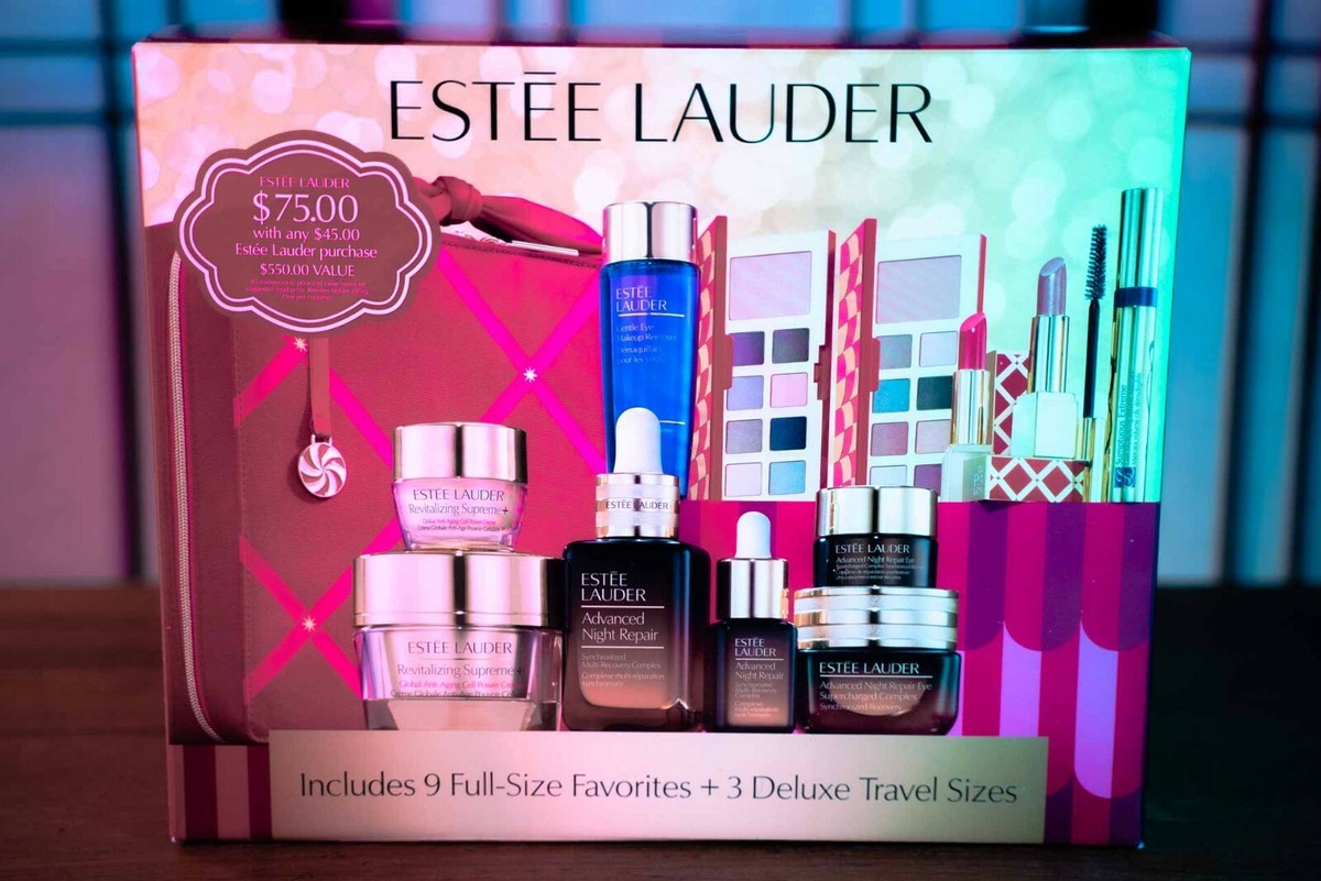Estee Lauder 2021 Limited Edition Beauty Box Holiday Gift Set 12