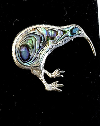 GORGEOUS Ataahua Maori New Zealand 925 Silver Abalone Kiwi Bird Brooch !