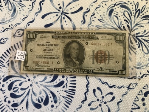 1929 $100 NATIONAL CURRENCY,FEDERAL BANK OF CHICAGO - Picture 1 of 3