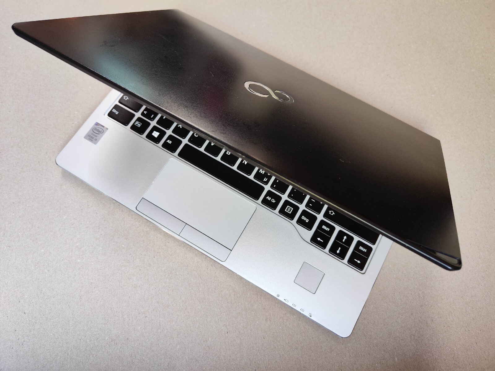 Notebook Fujitsu Lifebook S935 13,3"" Touchscreen Intel i5 256GB SSD  8GB LTE 4G