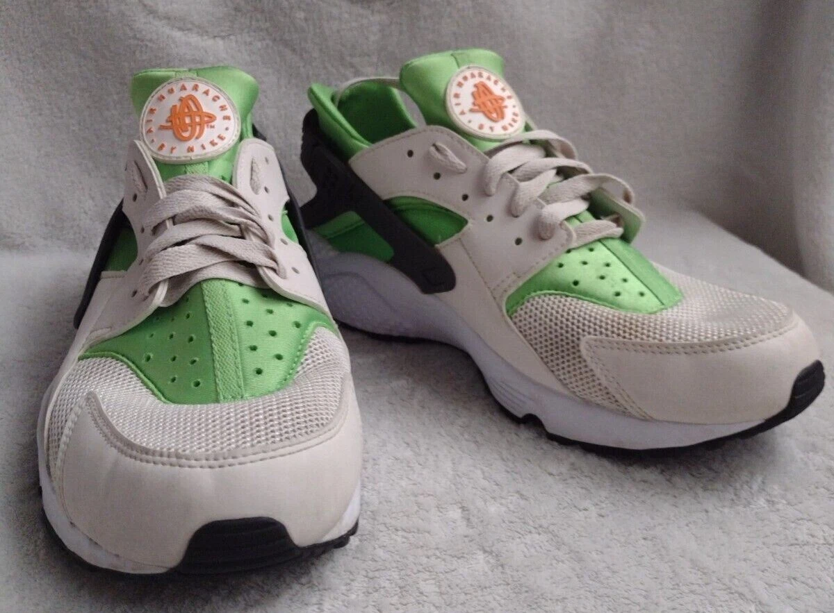 Nike huarache shop green and white