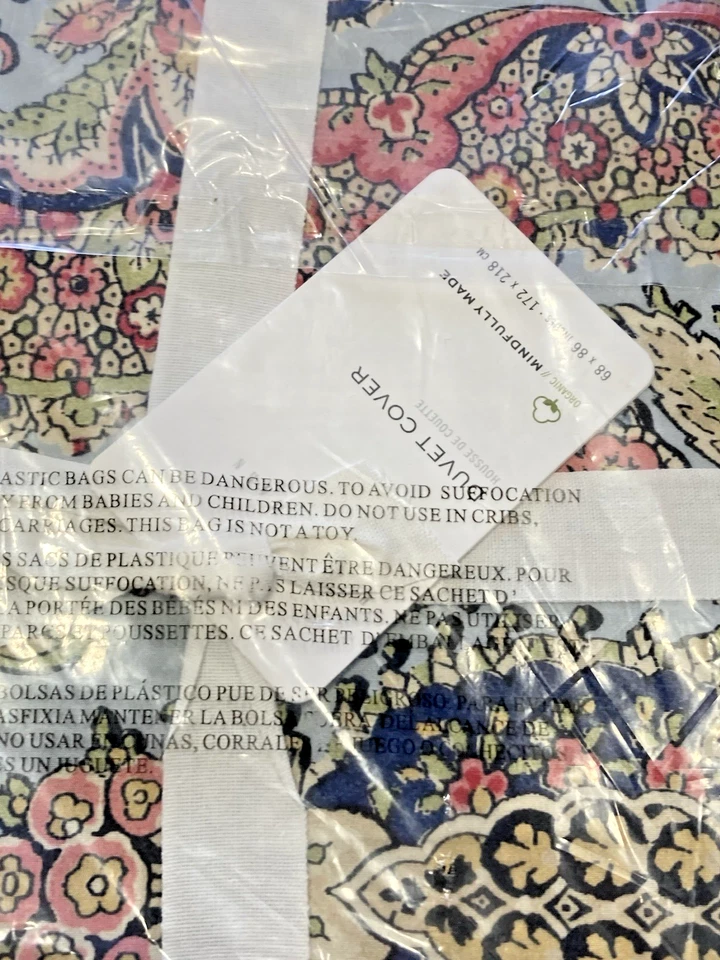 Dúo doble de cachemira florentina Pottery Barn y 3 fundas Foto 4 de 4