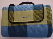 Songmics Picnic Blanket Waterproof Beach Camping Outdoor Blanket Mat 76" x 59"