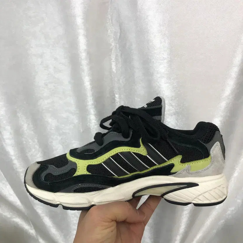 Adidas Tempo Run Core Black Sneakers Size 225 thumbnail 8