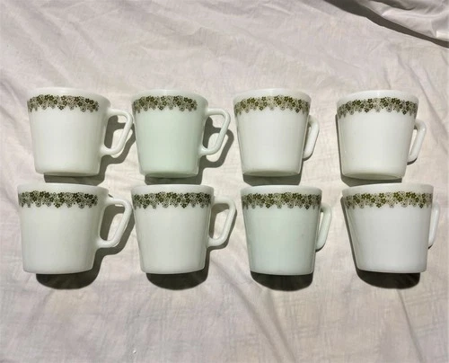 vintage pyrex coffee mug set of 8 milk white green floral pattern corning ny