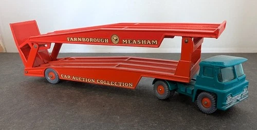 Vintage Lesney Matchbox Major Pack M-8 Tractor Car Transporter, Original Box