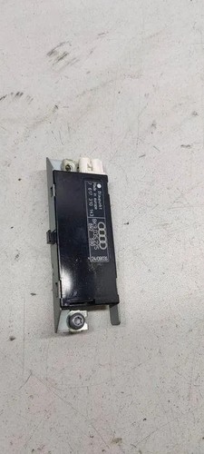 AUDI A4 Avant 8ED, B7 Antennenverstärker  8k9035225 1.80 Petrol 2008 30537755