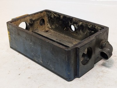 Vintage 2-ELO-322 heavy-duty blue cast-iron housing junction box, no cover plate