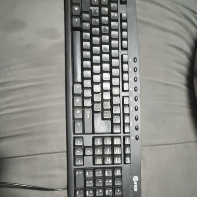 Hi-Tech Wired Standard Keyboard Black QWERTY Multimedia Keys English