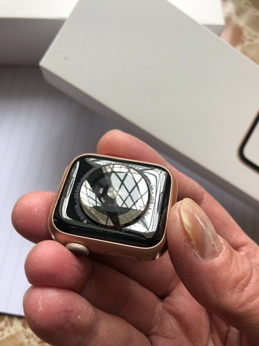 Apple Watch Serie 4 GPS Aluminum PINK 40mm (4th gen) - A1977 - FMI OFF - Afbeelding 6 van 6
