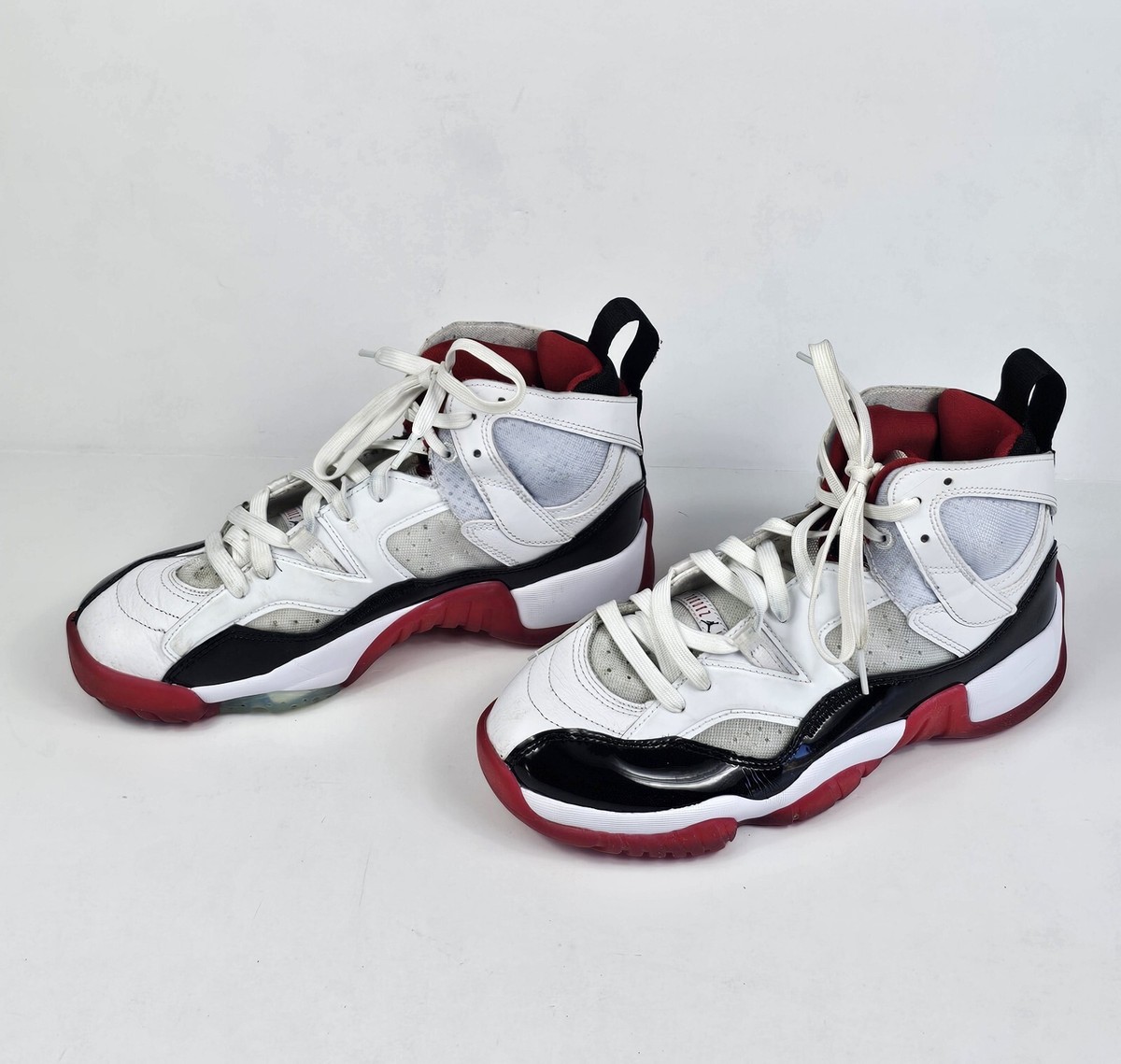 Air Jordan Jumpman Two Trey／バッシュ31cm 未使用 Men's Jumpman Two Trey - WHITE/UNIVERSITY-RED