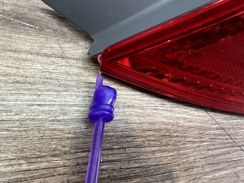 Conjunto de luces traseras derecha Honda Accord 2003-2005 OEM Foto 4 de 4