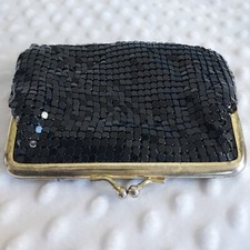 Vintage Black Metal Mesh Coin Purse Gold Frame Kiss Closure Evening Party Bag