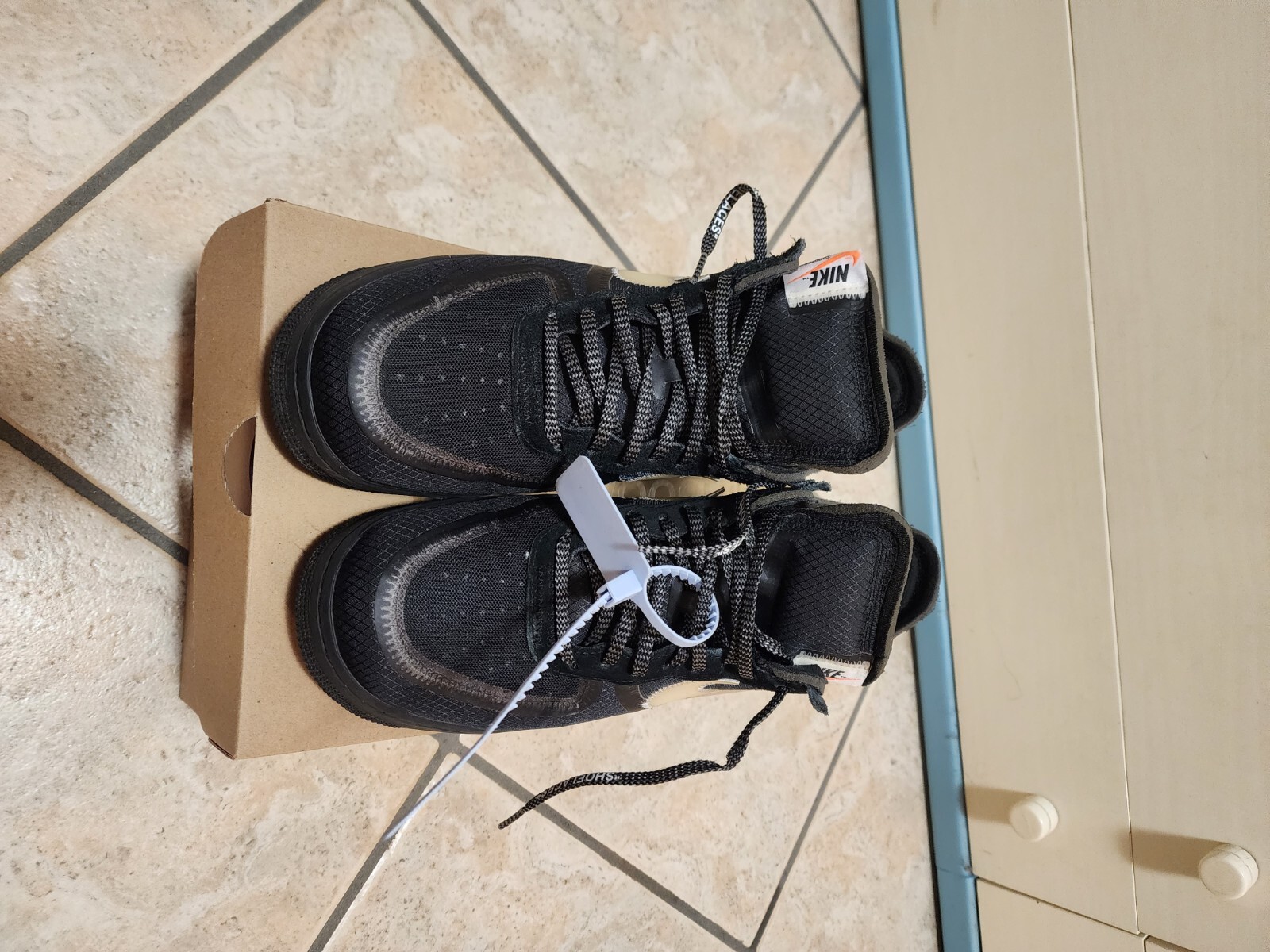 OFF WHITE X NIKE Nike x Off White AF1 Black White US 11 cond. 9 10