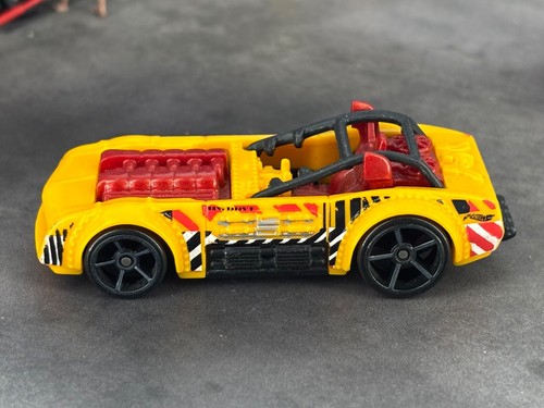 🔥(Loose Hot Wheels) U-PICK Trucks Cars Mainlines BOX SHIPPED Premiums BW’s🔥 - Picture 488 of 678