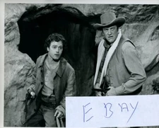 JAMES ARNESS  DENNIS REFIELD GUNSMOKE TV SHOW  ORIG 7X9 PHOTO X6942